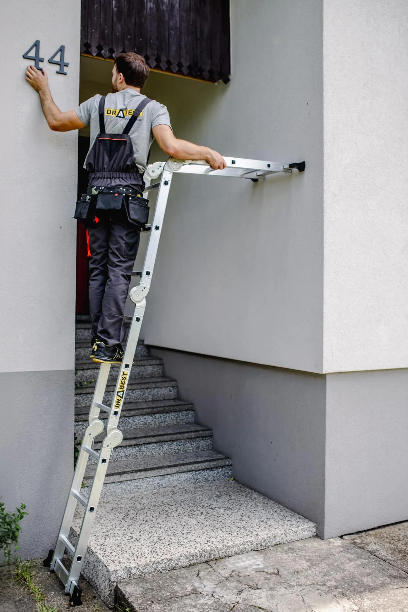 DRABEST Scala Articolata in Alluminio, Pieghevole, Multifunzionale 4x3 - Stabile e Multifunzionale - Carico Massimo 125kg - Alluminio - 0,33x0,98x0,25m