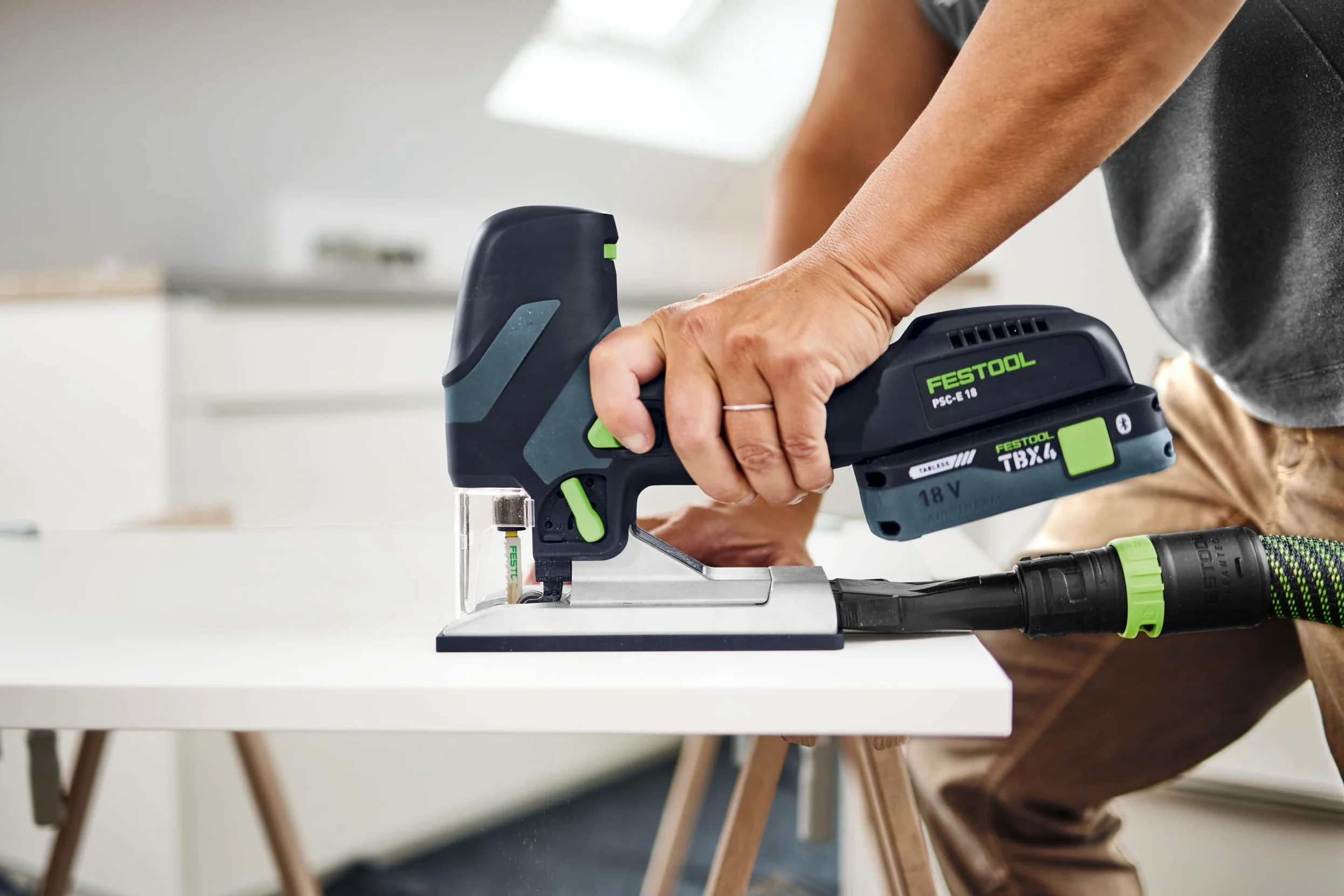 Festool Seghetto Alternativo a Batteria PSC-E 18 EB-Basic, 23mm Corsa, Batteria 18V, Leggero 1,7kg