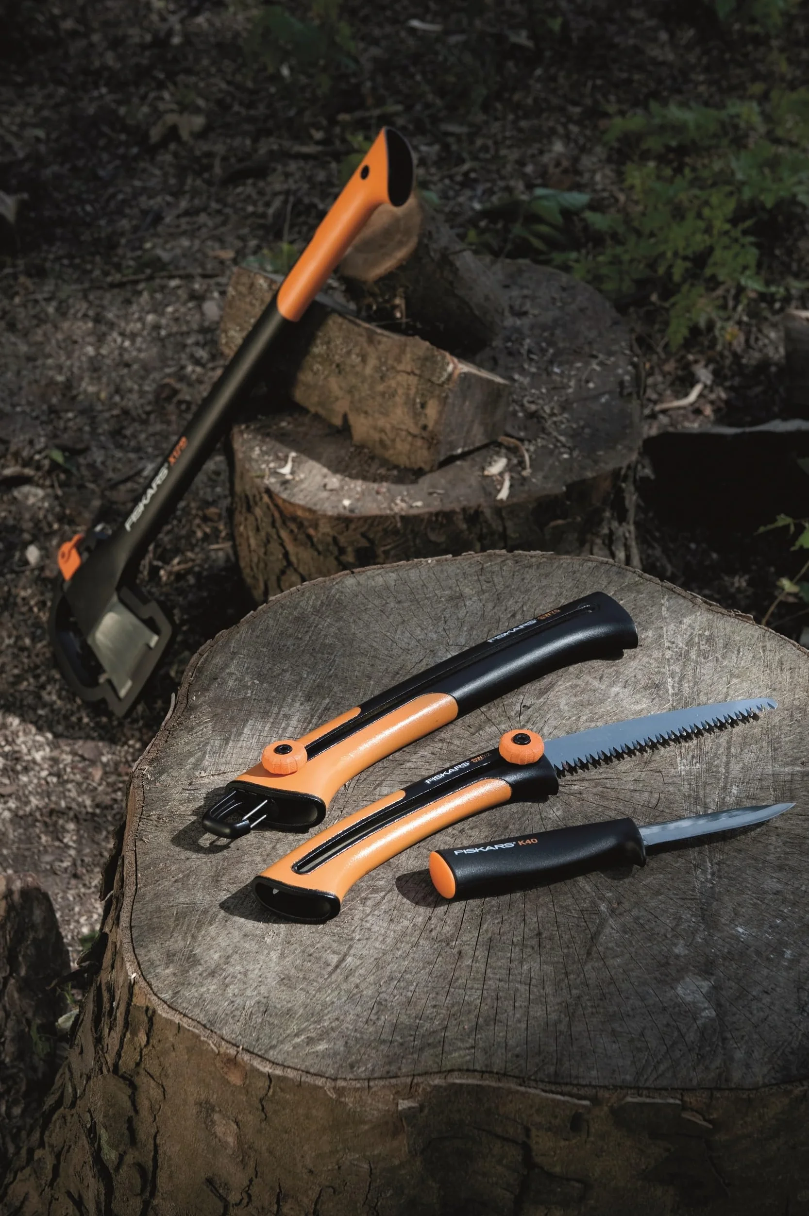 Fiskars Xtract Seghetto da Giardino con Lama Retrattile SW75, Nero/Arancione, 56 cm, 1000614