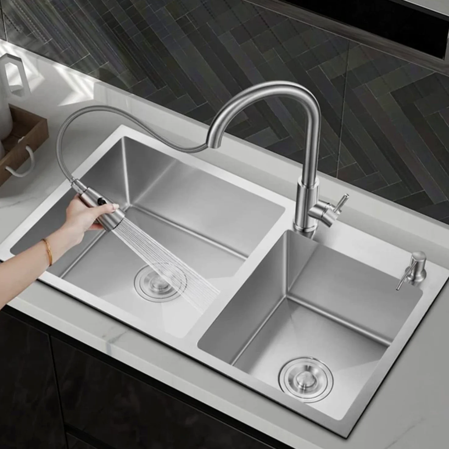 Lavello da Cucina in Acciaio Inox Fatto a Mano con 2 Fori Doppio Lavello con kit di scarico e filtro cestello, 78 * 43 * 20cm (Argento)