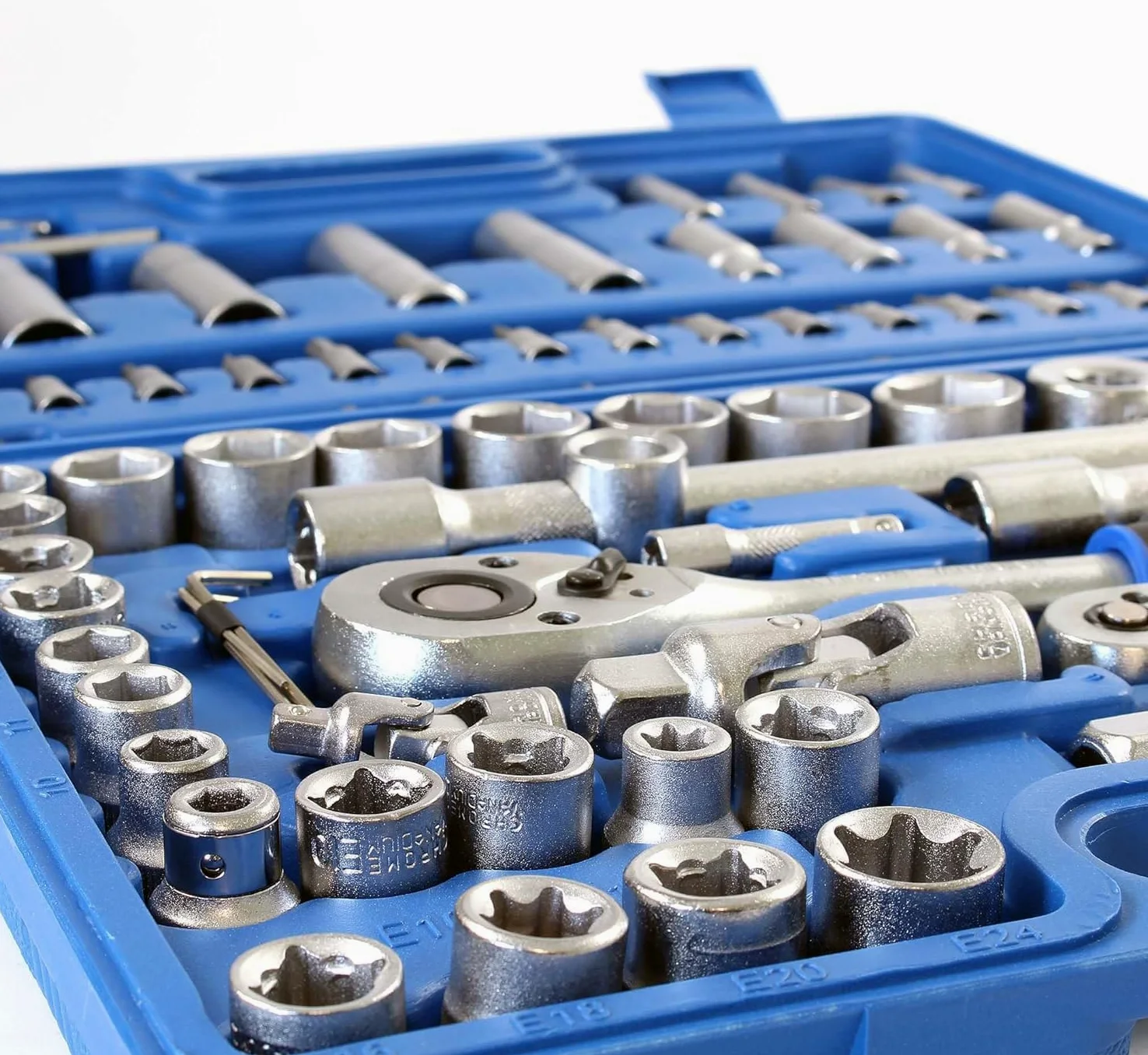 NLIGHTING Set Bussole Professionale 108 Pezzi con Cricchetto 1/4" e 1/2", Inserti Torx Allen Phillips, Bussole Corte e Lunghe, Valigetta Rigida Compatta, Kit Completo per Officina e Fai da Te
