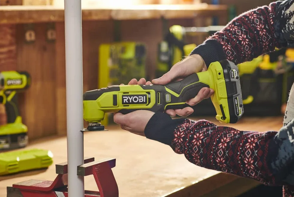 Ryobi RMT18-0 Utensile Multifunzione a Batteria 18V ONE+, Taglia, Leviga, Rifinisci, con Velocità Variabile