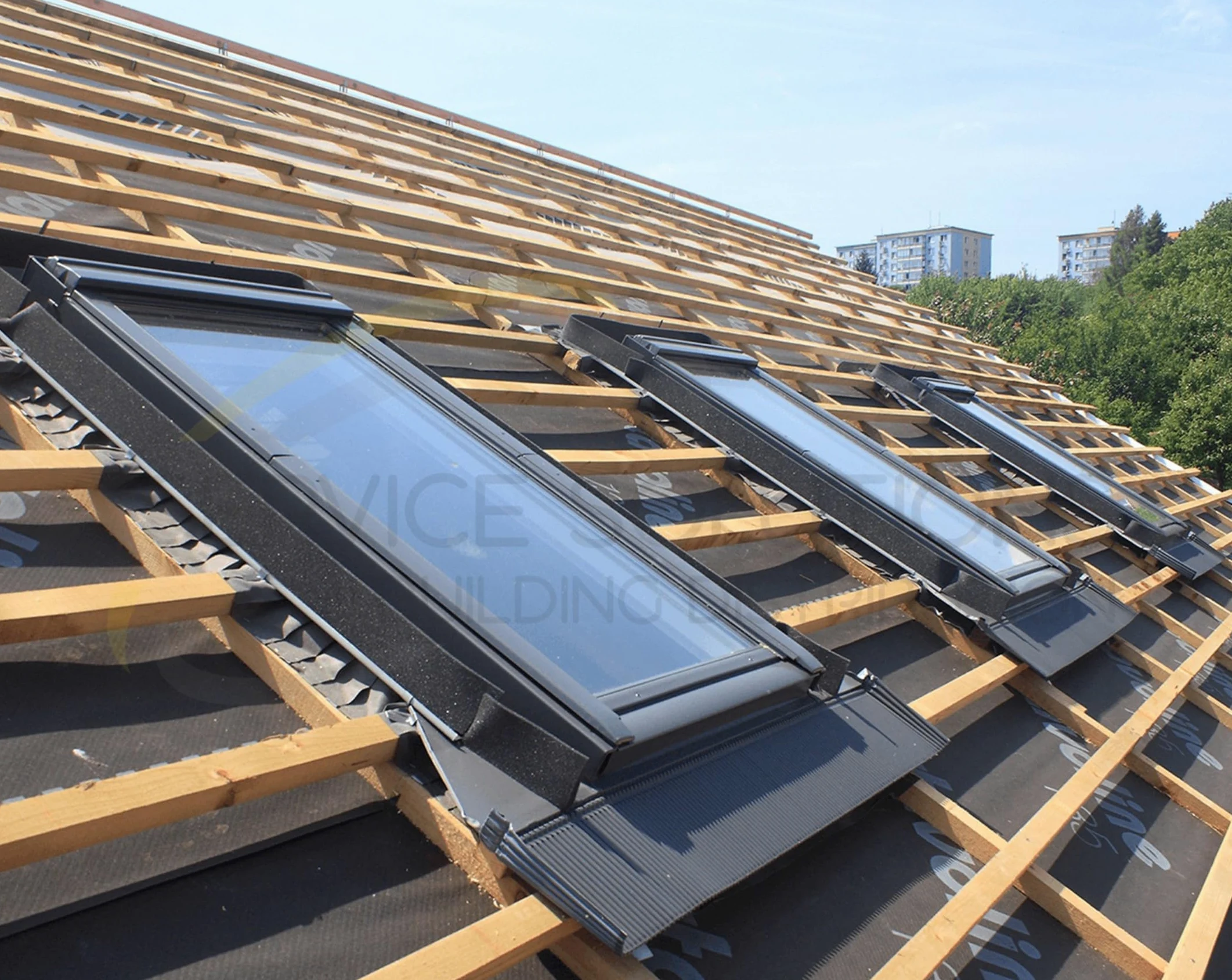 Lucernario Best Vasistas in Alluminio | Vetrata Isolante standard 4-9-4 | Interno Legno Abete | Maniglia in Plastica con 4 Posizioni di Apertura (CM 100X64 (BASE X ALTEZZA))