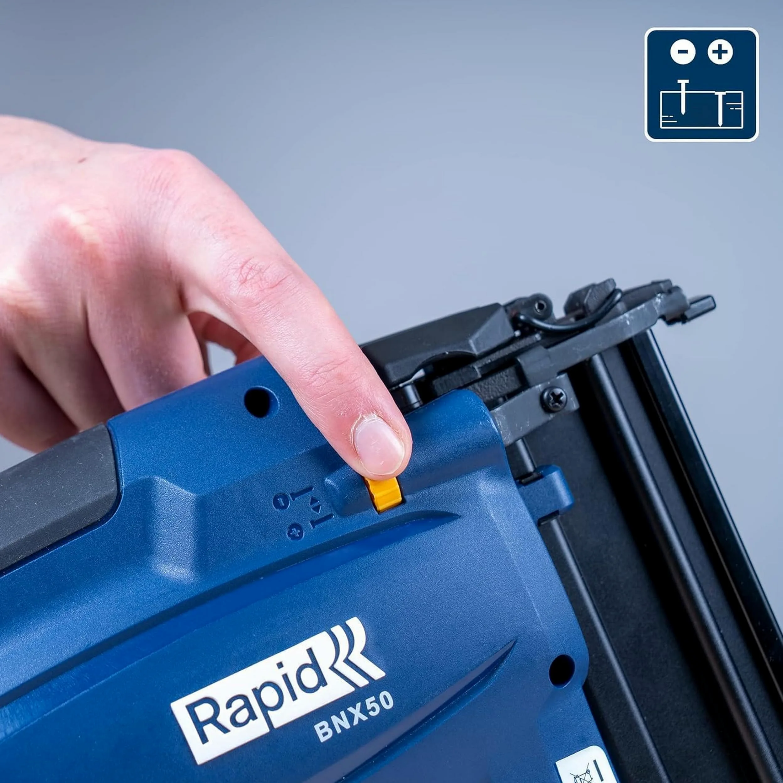 Rapid BNX50 18V Pistola Chiodatrice Alimentata a Batteria con Profondità di Infissione Regolabile, Sparo Singolo o per Contatto, Include Caricabatterie, Batteria 2,5 Ah e Valigetta (5001498)