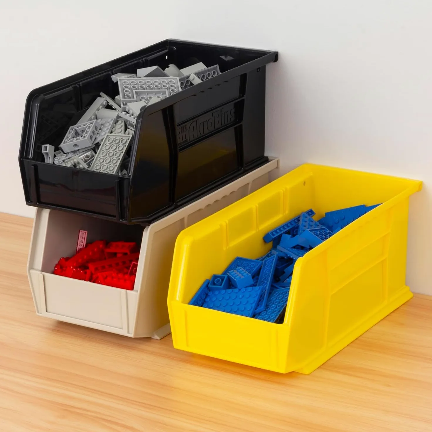 Akro-Mils 30230 AkroBins Plastic Storage Bins, Space-Saving Stackable Bins for Garage, Pantry, Craft Organization, 27,6 cm x 14 cm x 12,7 cm, neri, confezione da 12