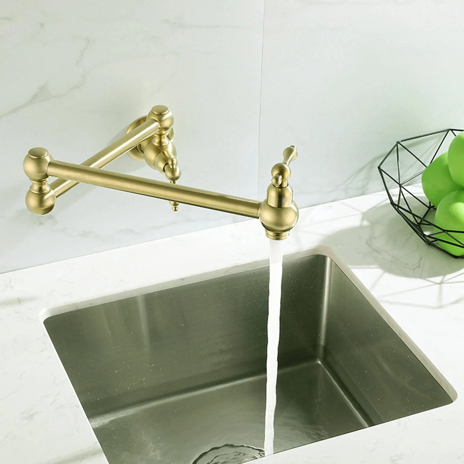 Rubinetto per Riempimento Pentole, Rubinetto da a Parete in Rame Rubinetto Freddo Singolo Estensibile Pieghevole con Braccio Oscillante a Doppio Snodo Rubinetto per Lavabo Estensibile(Titanio)