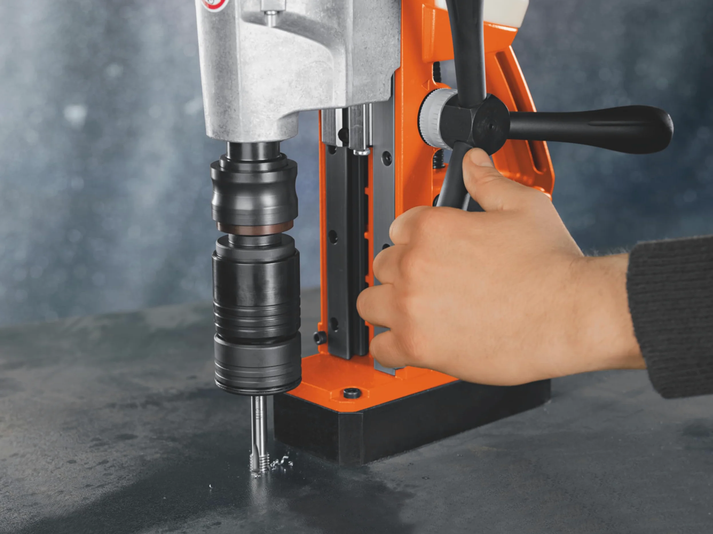 Carotatrice magnetica Fein KBM 65 U (1300 watt, 2 velocità, resistente all'usura, portautensili MK3) 72704361000