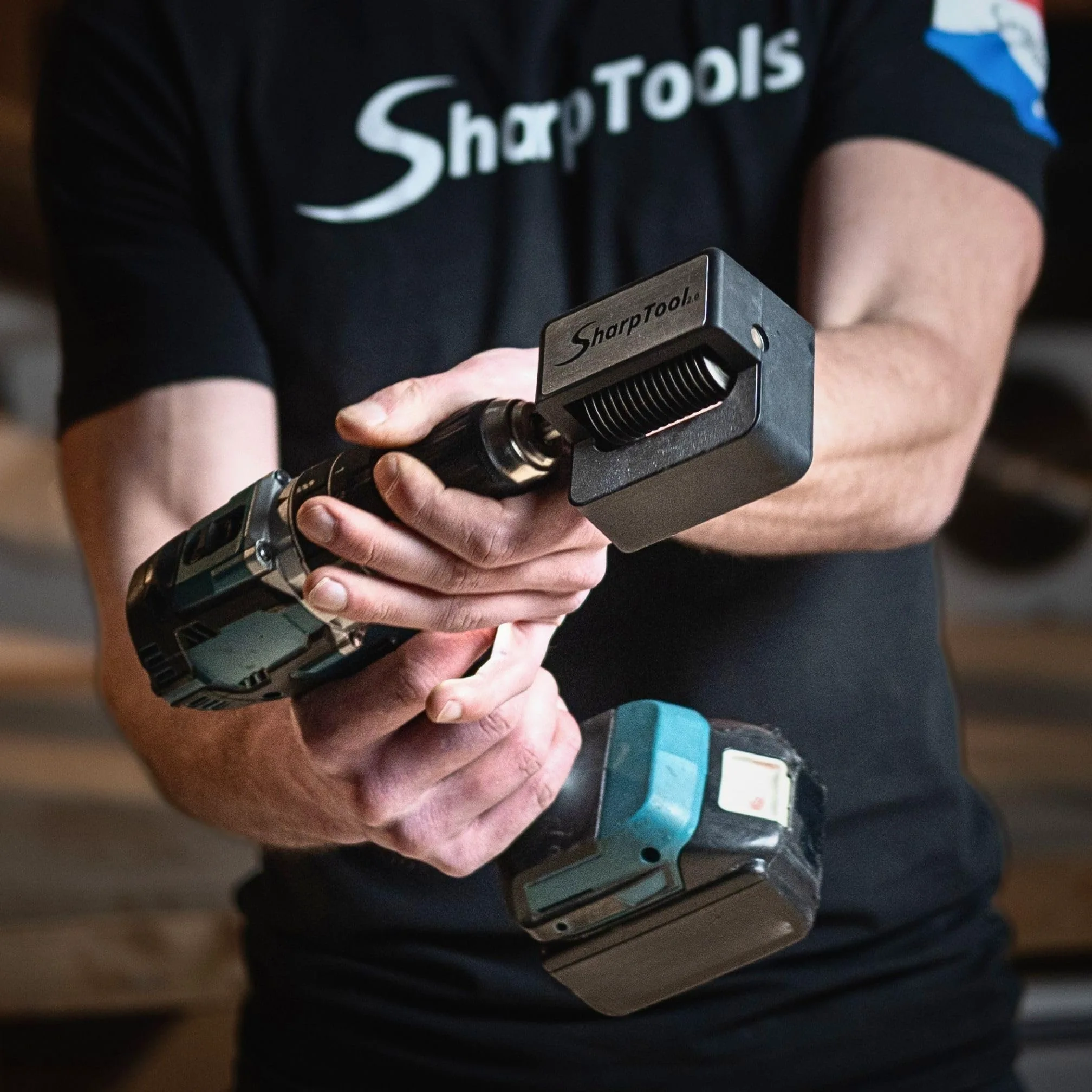 SharpTool 2.0 Afilador para Hojas de Sierra Multitool – Afilador de Precisión para Taladro para Afilar Hojas de Inmersión BIM, HCS y HSS, Accesorio para Herramienta Multifunción