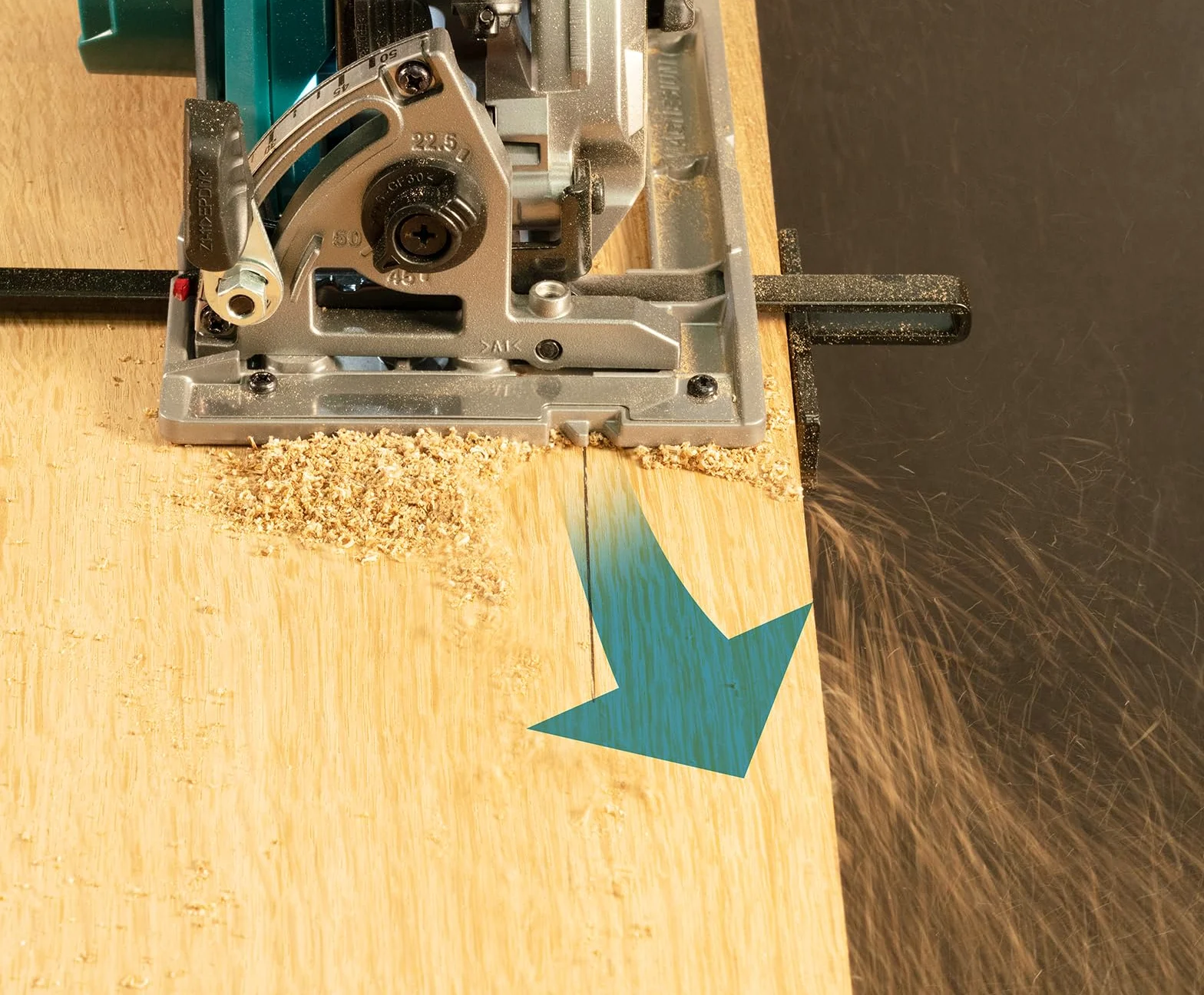 Makita HS012GZ01 40V Max XGT Brushless 165mm Sega circolare fornita in una custodia Makpac - Batterie e caricabatterie non inclusi
