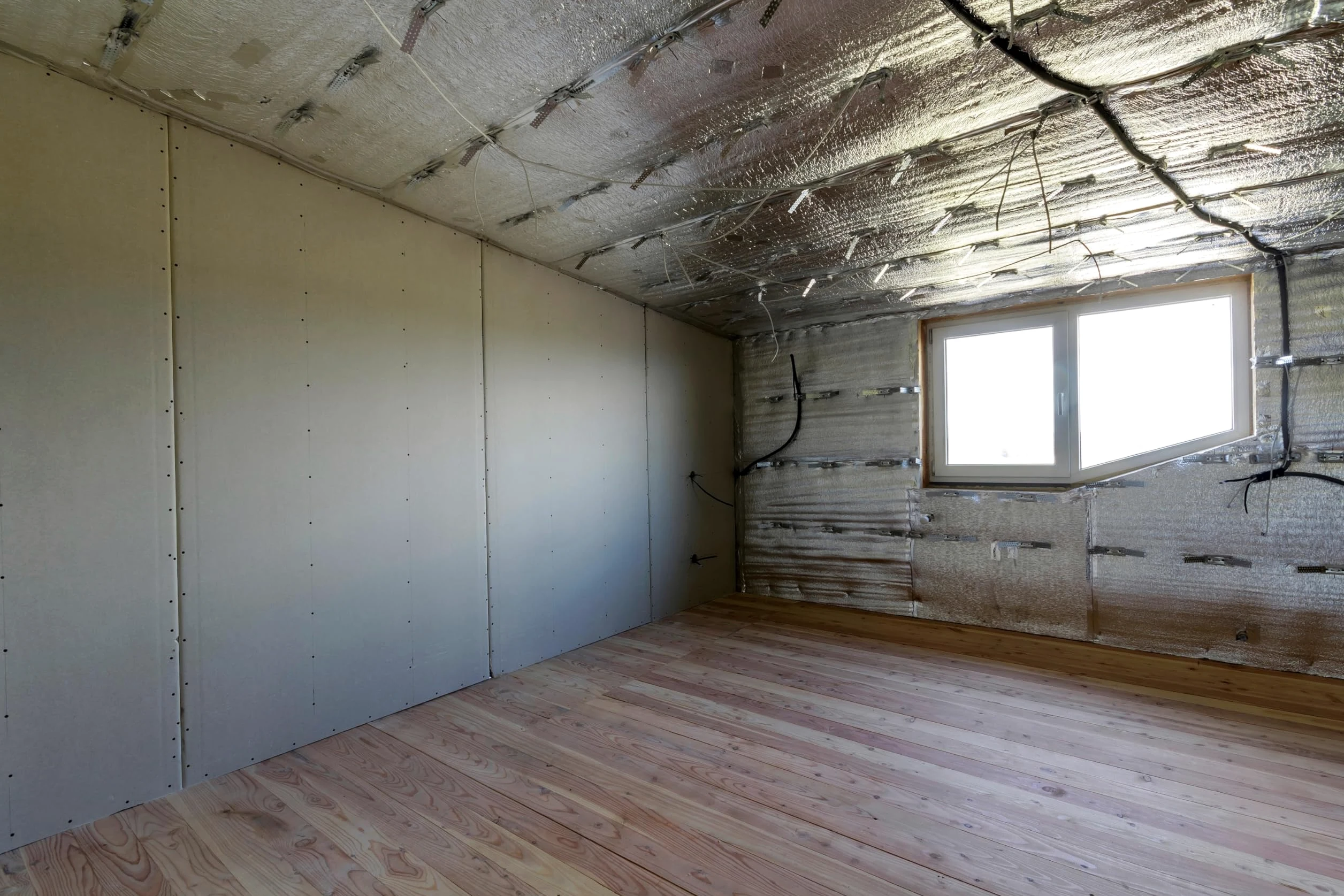 Rockwool KLIMAFIX - Lamelle autoadesive 20 – 50 mm (20 mm – 10 m²)