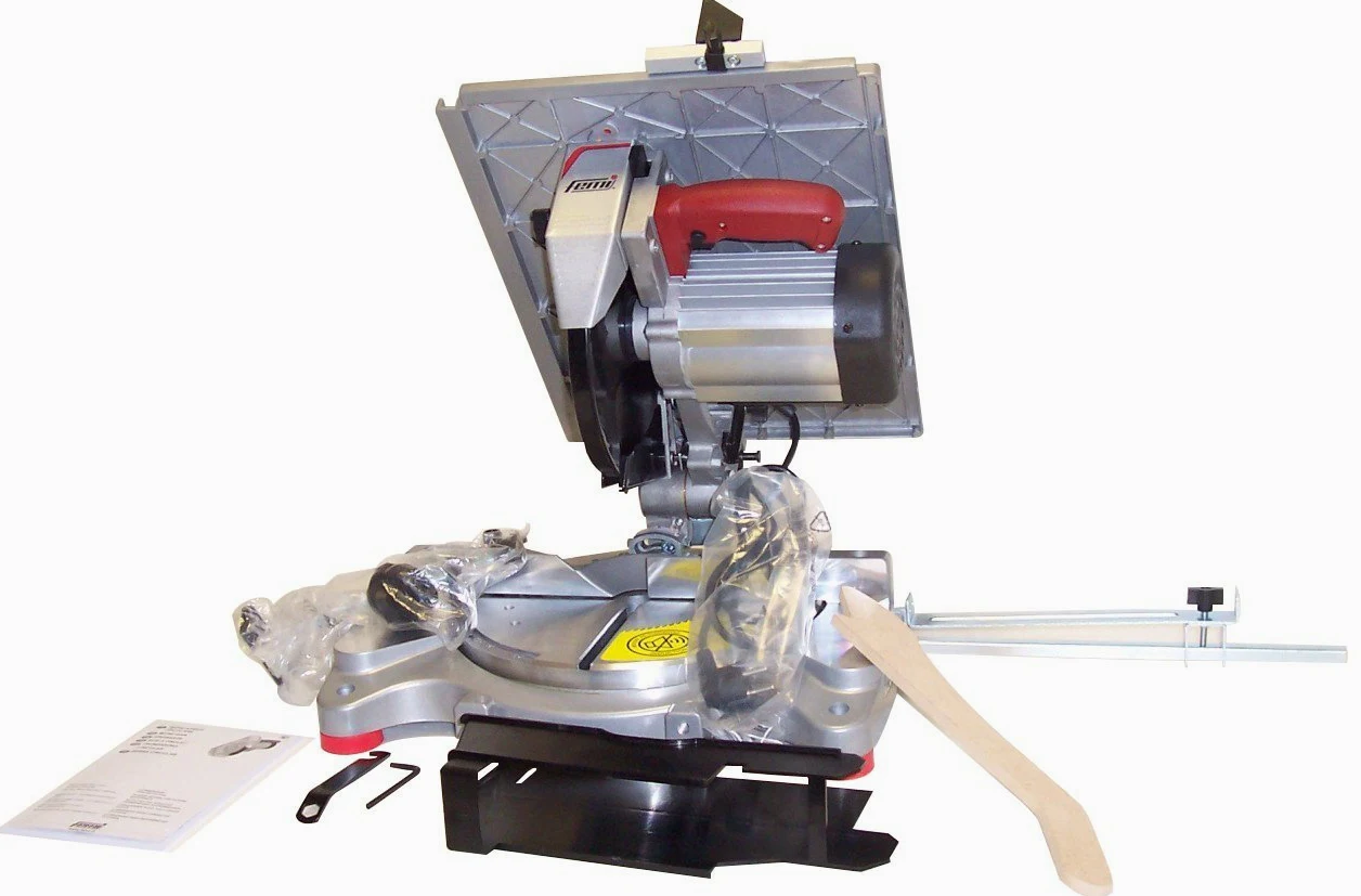 FEMI Troncatrice legno - 733 Lama Ø 254 mm, potente e maneggevole, motore ad induzione