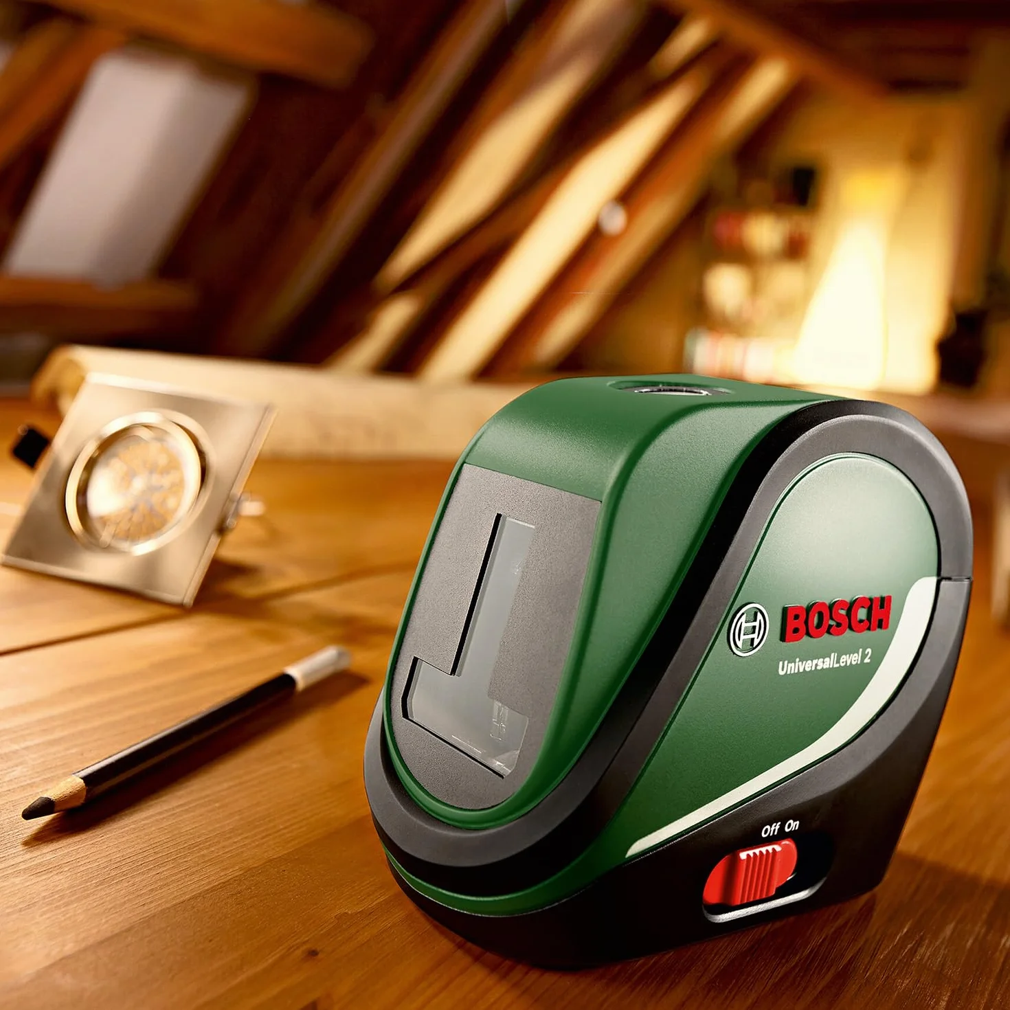 Bosch livella laser multifunzione UniversalLevel 2 (linee laser a croce incl. punti a piombo integrati per un allineamento preciso e un facile trasferimento dell'applicazione, in cartone)